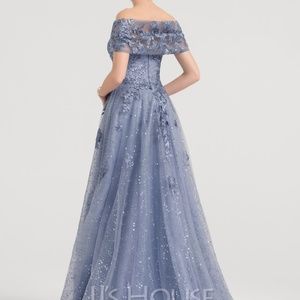 Ball-Gown/Princess Off-the-Shoulder Evening Dress
